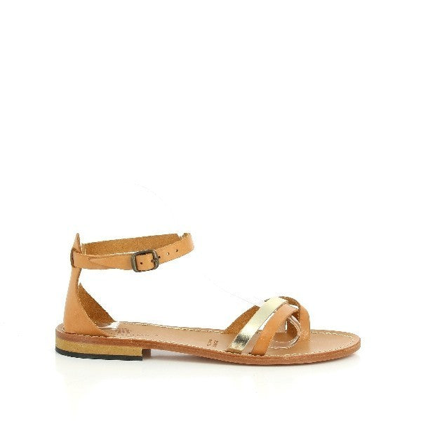 The Antichi Romani 114 Tan Slingback Sandals feature a sophisticated tan leather upper with a classic round toe and a sleek slingback design. The 1 cm heel-platform provides a subtle lift while maintaining comfort. Set against a neutral background, the image highlights the sandals' luxurious leather and meticulous craftsmanship, reflecting their Italian artisanal quality and timeless elegance.