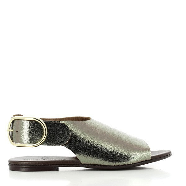 The Antichi Romani 206 Peltro Bronze Slingback Sandals are displayed against a neutral background, showcasing their rich bronze leather upper with a subtle metallic sheen. The sandals feature a rounded toe and an adjustable slingback strap, highlighting their classic yet sophisticated design. The 1 cm heel-platform adds a gentle lift, while the synthetic sole ensures durability and grip. The luxurious texture of the leather reflects light, emphasizing the premium quality and craftsmanship.