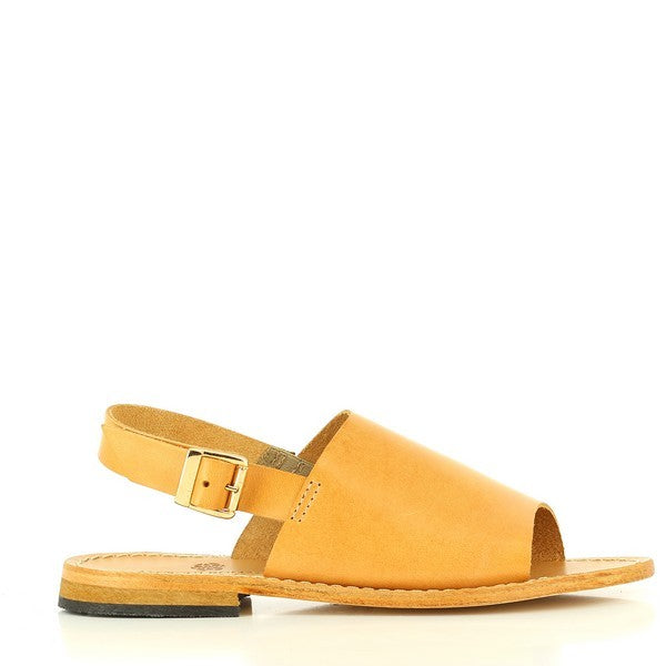 The Antichi Romani 843 Brandy Slingback Sandals are elegantly displayed, showcasing their rich, warm brandy-colored leather upper. The slingback strap delicately wraps around the heel, highlighting the sandal’s sleek and minimalist design. The round toe shape adds a touch of classic sophistication, while the 1cm heel-platform offers subtle elevation for comfortable wear. The smooth leather lining is visible, promising a luxurious feel against the skin.