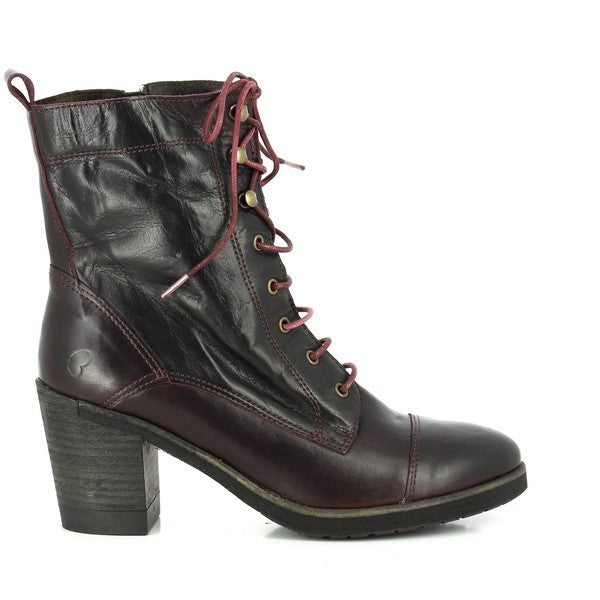 A close-up of the Felmini 9733 Bordo Lace-Up Boots from the side, showcasing the sleek, burgundy leather upper with lace-up detailing and a 7 cm heel-platform.