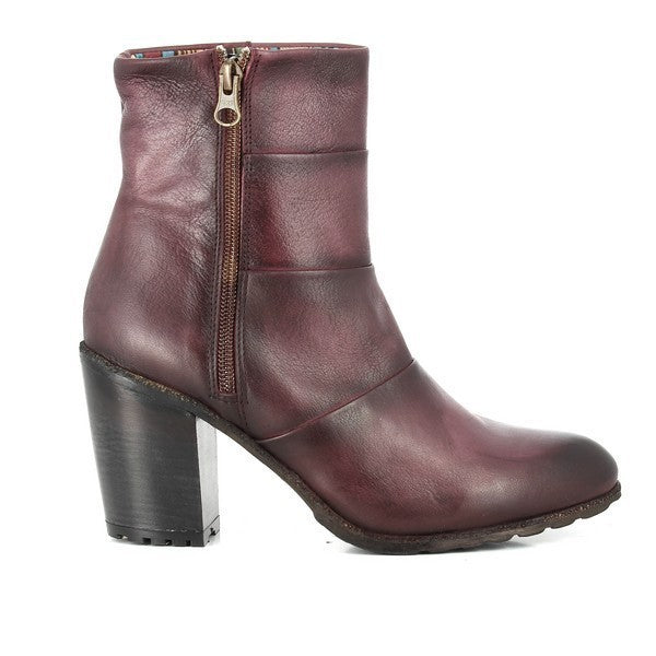 A side view of the Felmini A660 Burgundy Ankle Boot, showcasing its sleek leather upper, round toe, and 8cm heel-platform height. The external zipper adds a stylish touch to the profile.