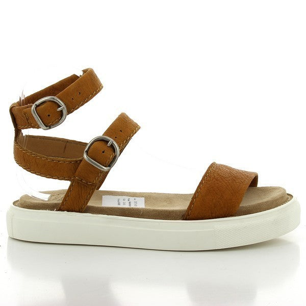 The tan leather of the Forte S17-4370 slingback sandals is displayed in this side profile, showcasing the elegant front strap and sleek, minimalist design.