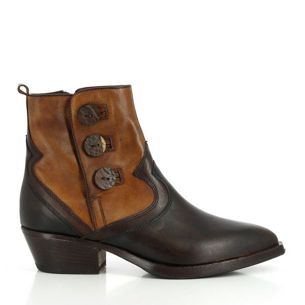 The side of the Forte W167348 Brown Ankle Boot, showcasing the smooth leather upper with elegant stitching and three decorative buttons along the ankle for added flair.