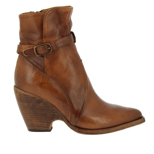 A clear view of the Forte W22-8310 Terra Brown Ankle Boot, showcasing its sleek leather upper and clean lines. The side silhouette highlights the elegant ankle strap with buckle, adding a touch of sophistication.