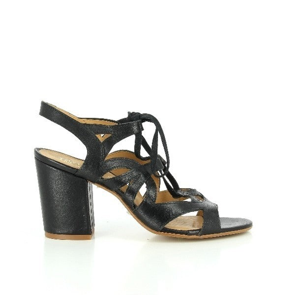 A clean, profile shot showcasing the elegant black leather upper of the Igualados 6392 sandal, featuring a round toe and a sleek, streamlined silhouette.