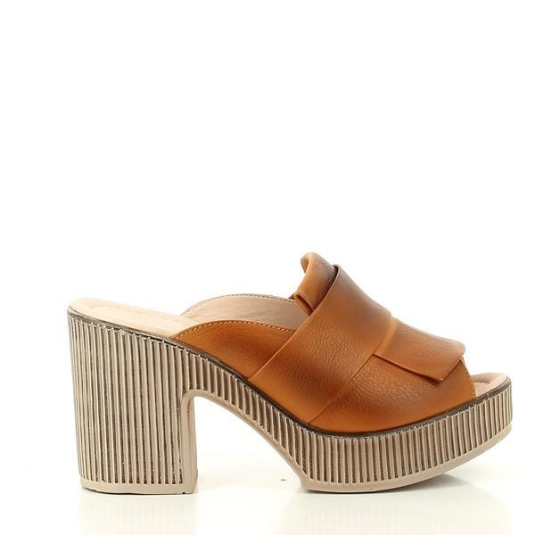 Marco Dalessi AMELIA TAN