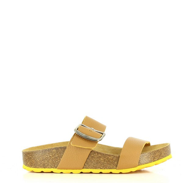 A side profile of the Plakton 343004 Camel Double-Strap Sandal, showcasing the elegant leather upper and the supportive 2.5 cm heel-platform. The adjustable velcro straps are clearly visible, offering a glimpse of the sandal's smart casual design.