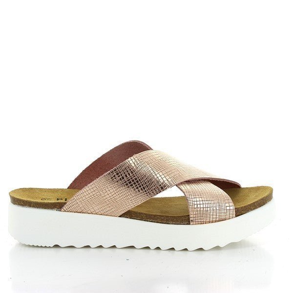 Capture the vibrant allure of Plakton's 665038 Pink Cross-Strap Platforms in this photo. Handcrafted in Spain from premium leather, these women's sandals feature a stylish 3cm heel-platform height, cork insole, and white synthetic sole. Perfect for adding a touch of sophistication and femininity to your ensemble.