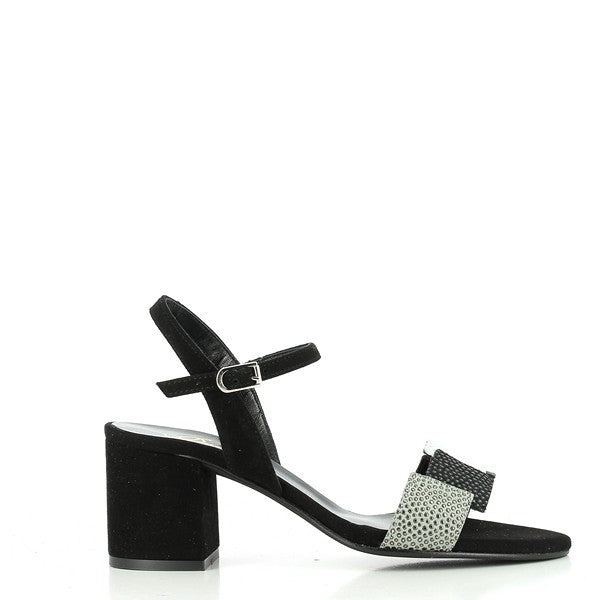 Quait 17717-18 BLACK