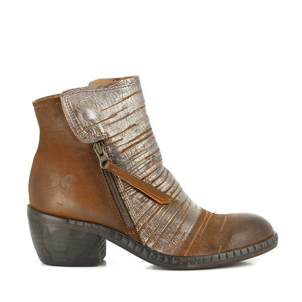 A clear side profile of the Felmini 1017 Tan Ankle Boots, showcasing the smooth tan leather upper and the sleek silhouette. The external zipper and fringe detailing are prominently displayed, adding a touch of sophistication to the design.