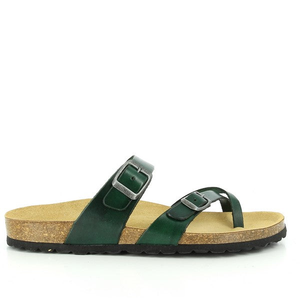 Peek inside Plakton's 101032 Green Sandals to discover the plush leather lining, ensuring all-day comfort. Meticulously crafted in Spain, these sandals prioritize both style and support for the modern woman.