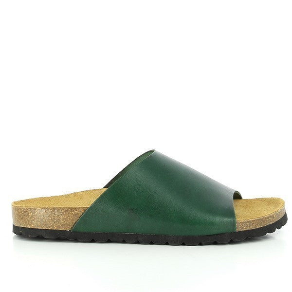 In the image, Plakton's 103036 Green Women's Slides captivate with their vibrant hue and elegant design. Crafted from premium leather and featuring a 2cm platform heel, these slides exude sophistication. The round toe shape ensures comfort, while the impeccable craftsmanship reflects their quality. Step into style with Plakton's Sandals.