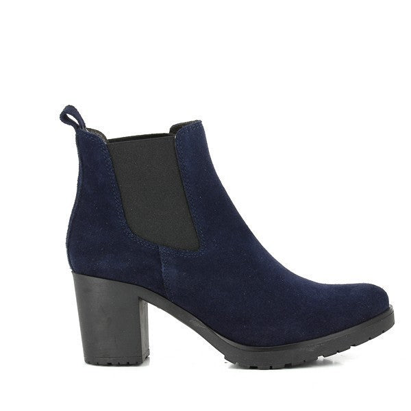 Quait 823 BLACK